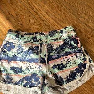 Multiple colors, sz 14 kids